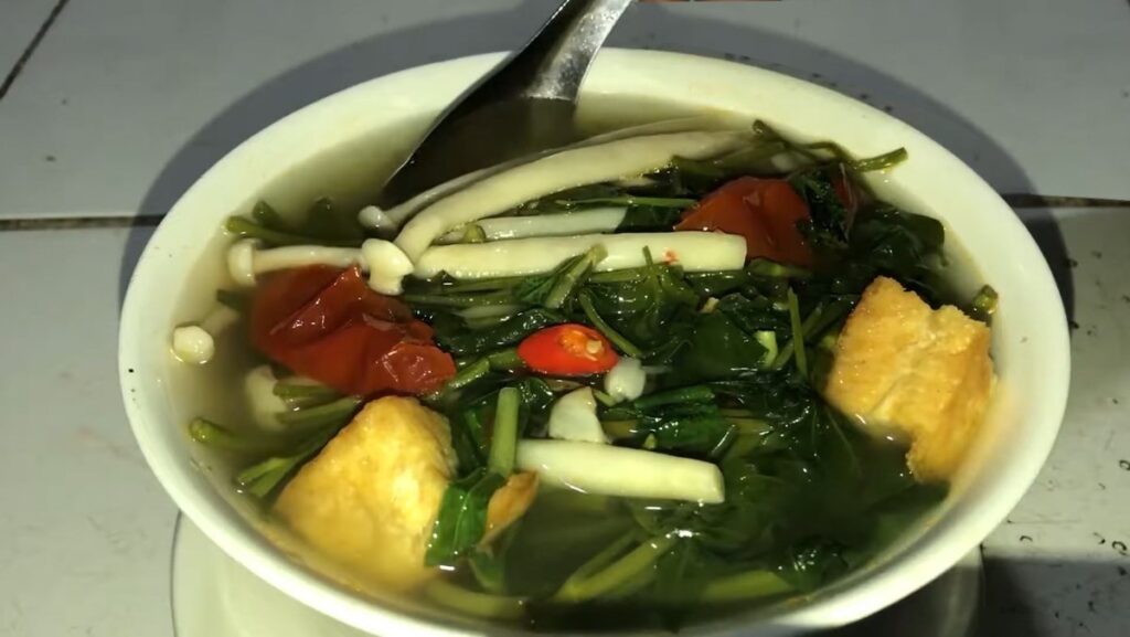 Cách làm canh chua rau muống chay thanh đạm mà vẫn ngon cơm 2025