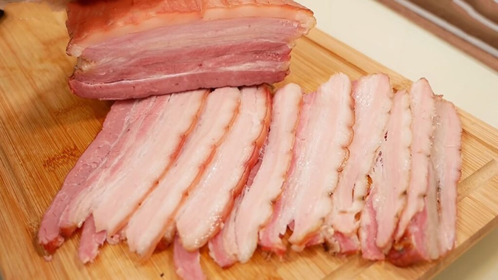 Cách làm thịt xông khói - bacon đơn giản thơm ngon tại nhà