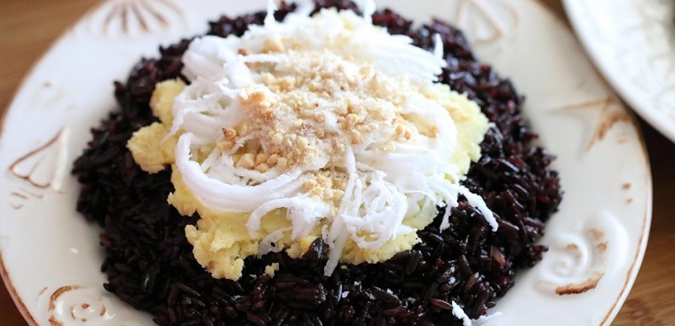 Cách nấu xôi nếp cẩm bằng nồi cơm điện đơn giản mà thơm ngon tại nhà