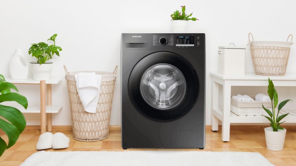 VIệc giặt giũ trở nên đơn giản với Máy Giặt LG Inverter 9Kg FB1209S5M