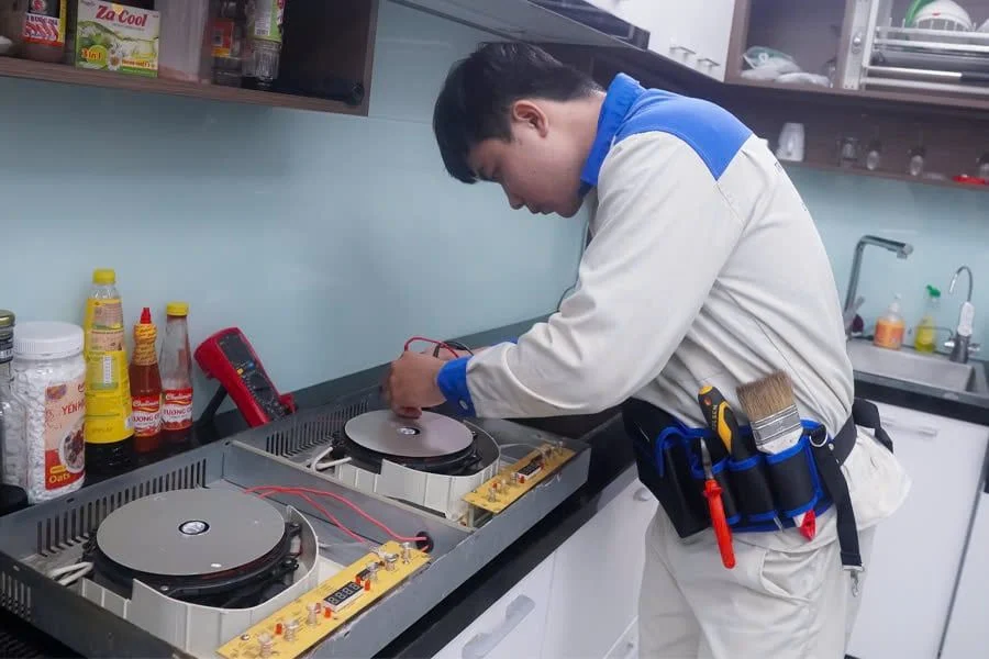 Sửa Chữa Bếp Từ Không Nóng Tại Quận 2 – Uy Tín, Chuyên Nghiệp, Có Mặt Sau 30 Phút