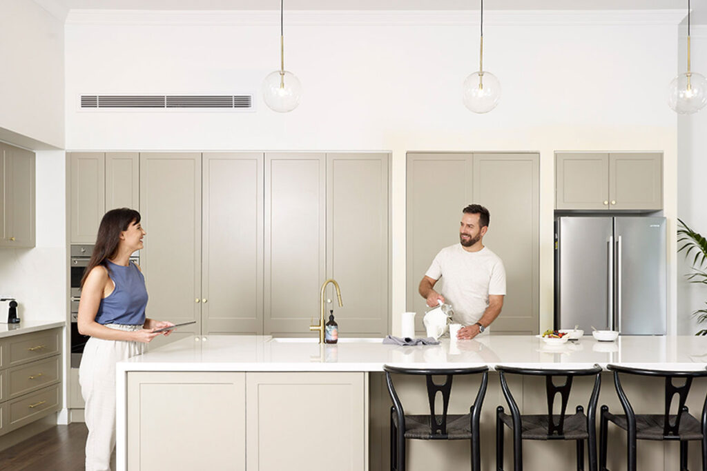 Vì sao nên chọn điều hòa nối ống gió Daikin inverter FBA71BVMA9/RZF71CYM cho công trình hiện đại?