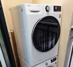 Máy sấy bơm nhiệt LG Dual Inverter Heat Pump 9kg DVHP09W – Bảo Vệ Sợi Vải, Tiết Kiệm Điện, Vận Hành Êm Ái