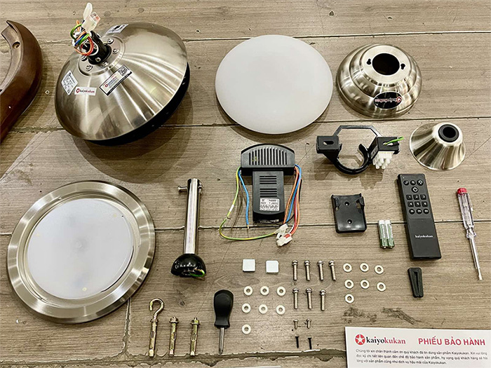 Quạt trần Kaiyokukan IWA 218