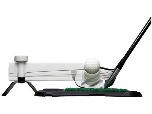 Thảm tập swing tại nhà Daiya TR 428