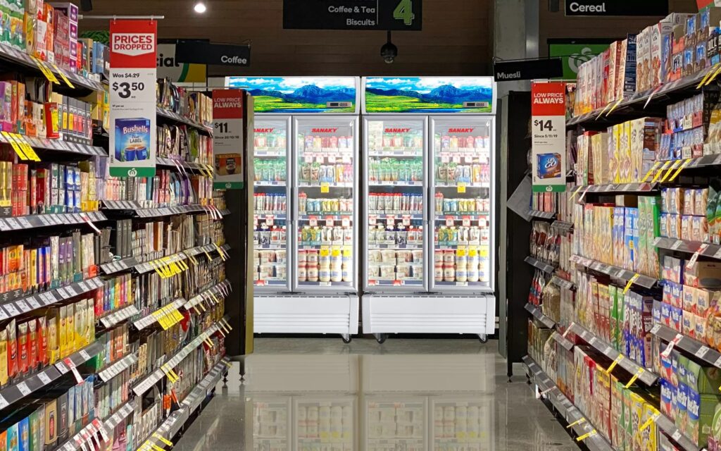 Tủ mát Sanaky Inverter 2 cánh VH-1209HP3 – Tiện ích vượt trội cho hộ kinh doanh nhỏ và vừa